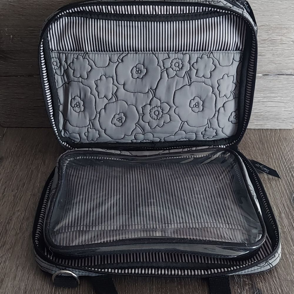 Thirty One Gray Quilted Poppy Double Zip Cosmetic Bag Organizer Travel Tote - Picture 4 of 8